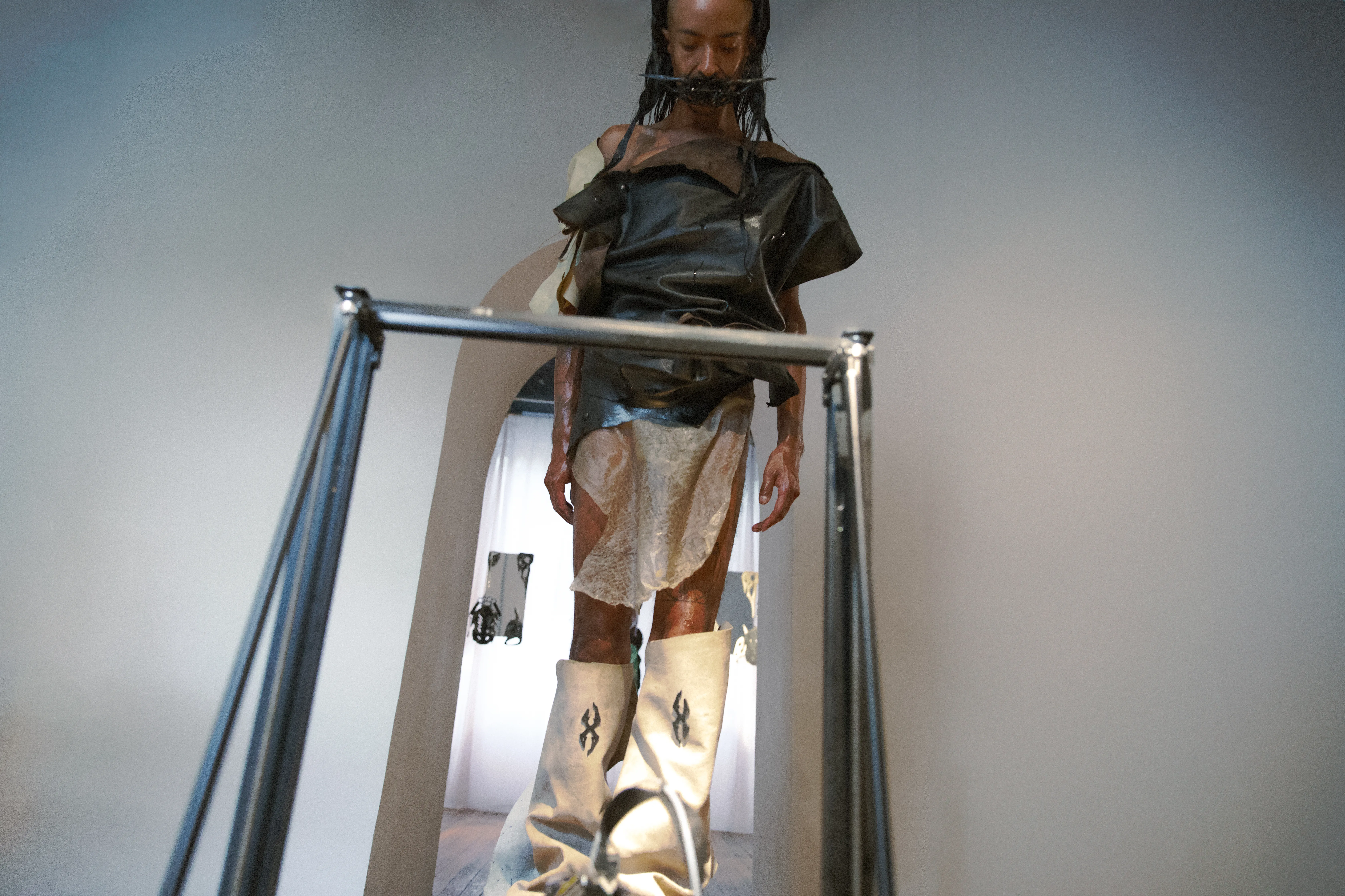 HOLOCUERP_X PERFORMANCE BY ÓLDO ERRÈVE